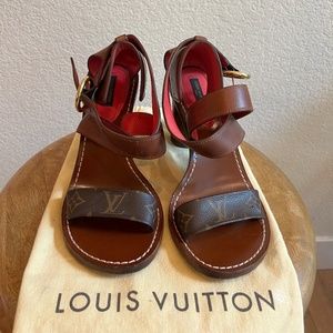 Authentic Louis Vuitton size 39 - Ocean Drive Sandals  - 100%Original